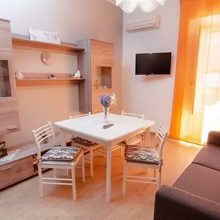 Holiday home Casa Vacanza Linguaglossa